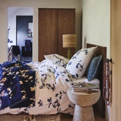 Armoire*alinea Armoire 2 portes battantes en chêne massif H192cm - Bois foncé