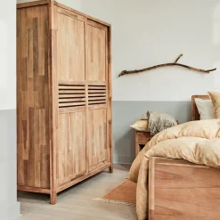 Armoire*alinea Armoire 2 portes coulissantes en acacia massif H203cm - bois clair Bois foncé