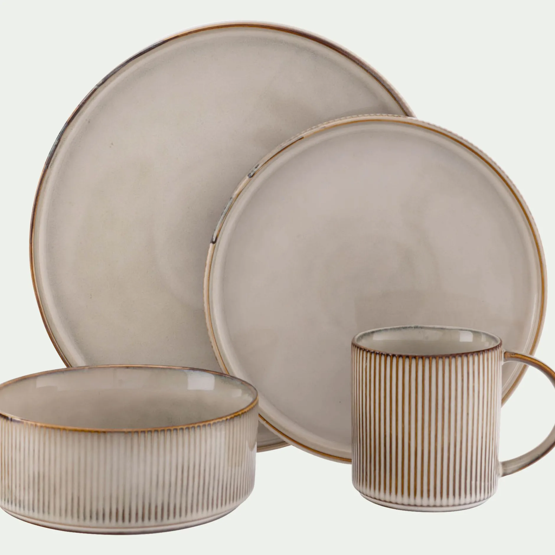 Assiette*alinea Assiette plate en grès D27cm - Beige