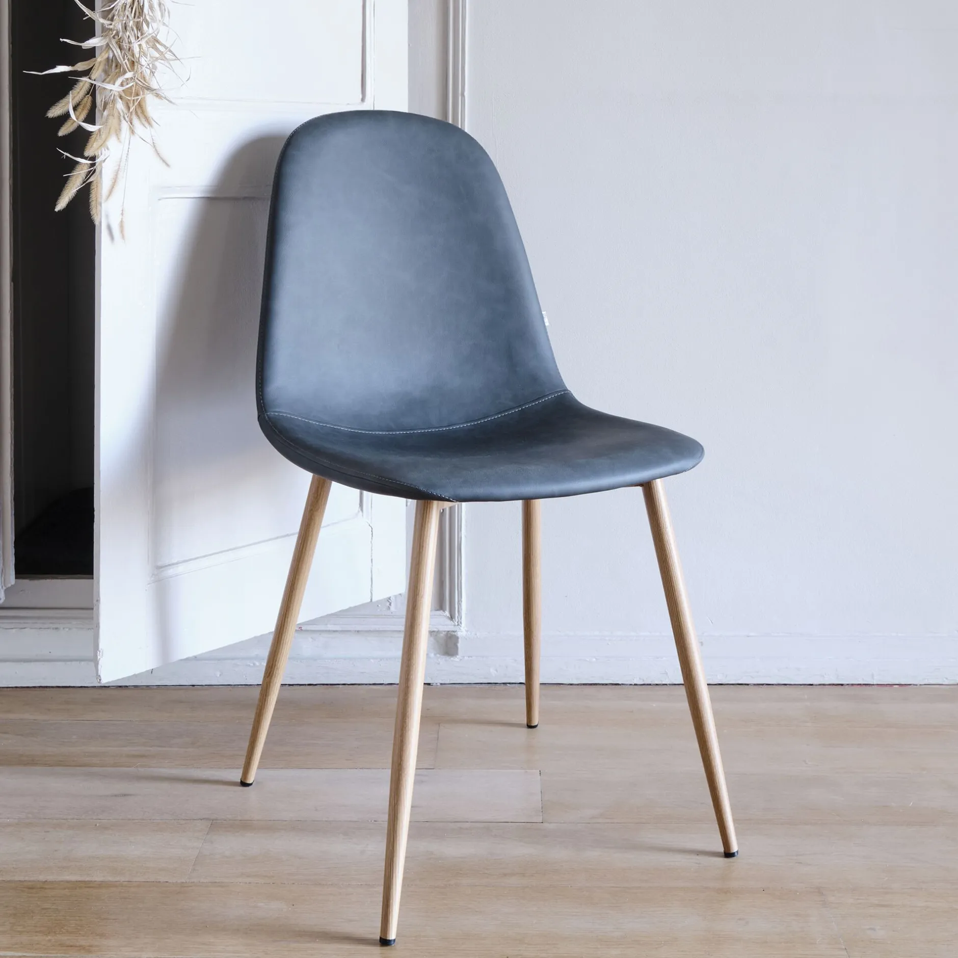 Chaise De Salle À Manger*alinea Chaise en acier et simili - Noir