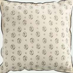 Coussin*alinea Coussin en coton motif amande finition point bourdon noir 45x45cm - vert Beige