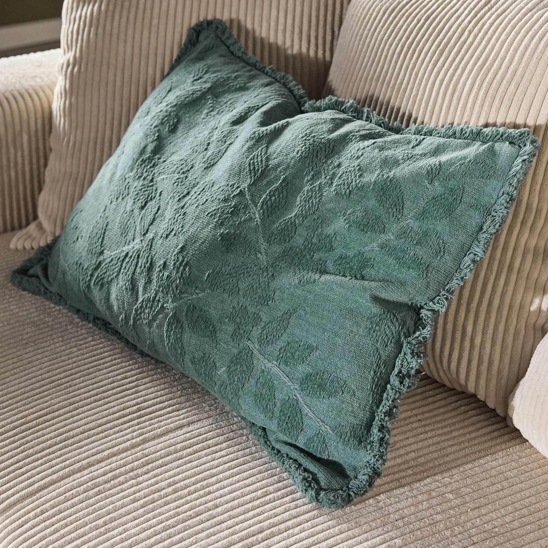Coussin*alinea Coussin en coton motif feuille en tissage jacquard finition franges 40x60cm - eucalyptus Vert