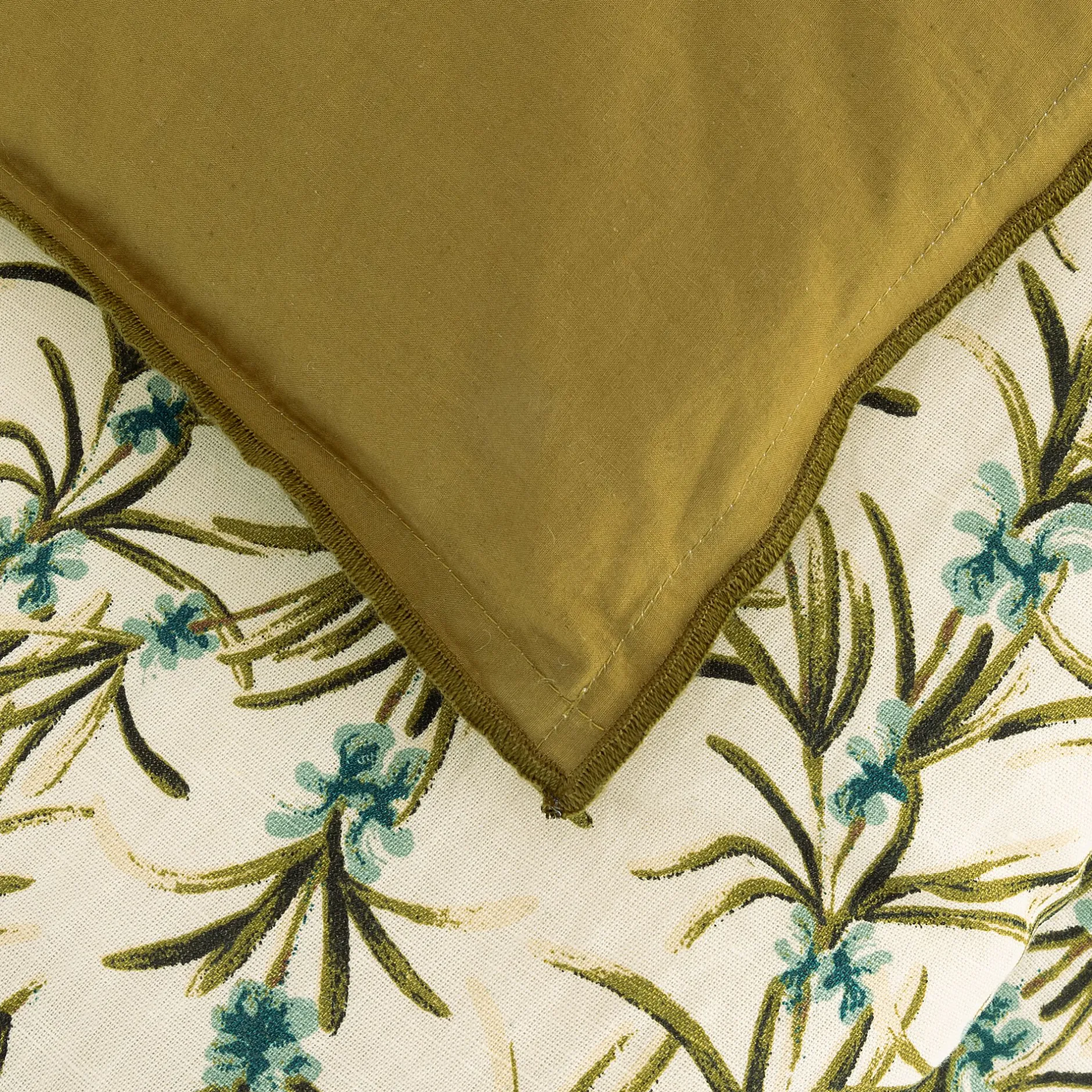 Couvre-Lit*alinea Édredon à motif romarin en lin et coton 100x180cm piquage pompons double faces - Vert