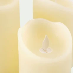 Bougie Et Photophore De Noël*alinea Lot de trois bougies à LED H26cm - Blanc