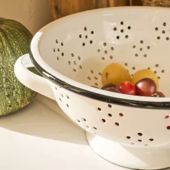 Passoire Et Essoreuse*alinea Passoire en acier D22cm - Blanc