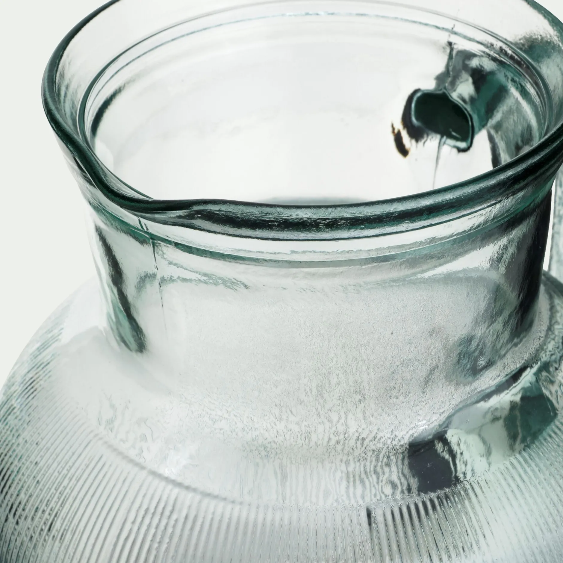 Pichet, Bouteille En Verre Et Carafe*alinea Pichet avec anse en verre recyclé 2,3 L - Transparent