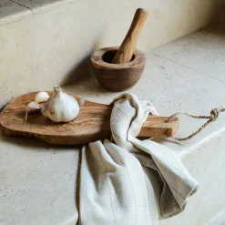 Salière Et Poivrière|Plat De Service Et Saladier*alinea Planche de présentation organique en bois d'olivier 14x35cm - Naturel