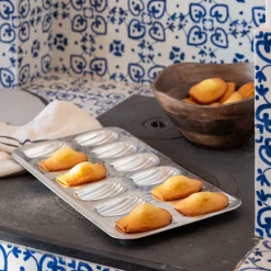 Moule À Gâteau*alinea Plaque de cuisson pour 12 madeleines en fer - Argenté