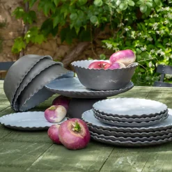 Plat De Service Et Saladier|Assiette De Noël*alinea Plat de présentation sur pied en grès D28cm - Noir