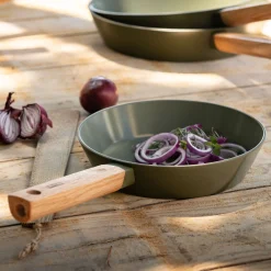 Casserole, Poêle Et Sauteuse*alinea Poêle en aluminium D20cm - Vert