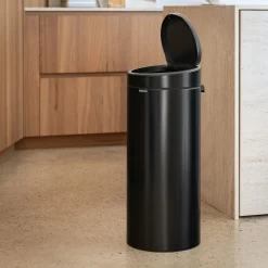 Poubelle*alinea Poubelle Brabantia en acier - mat 30L Noir