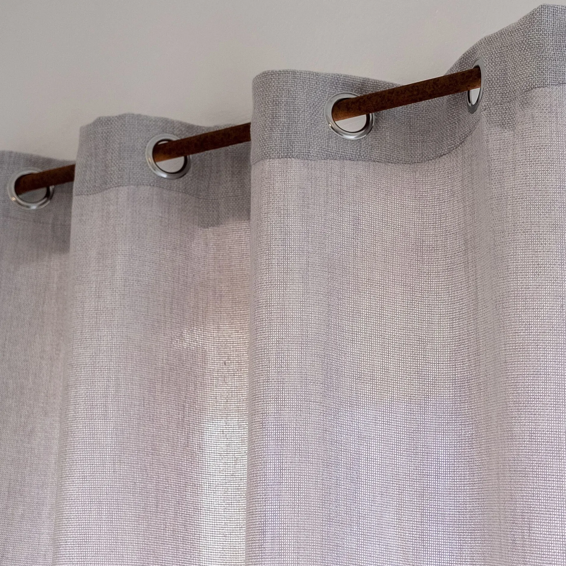 Rideau*alinea Rideau à œillets en polyester 140x250cm - clair Gris