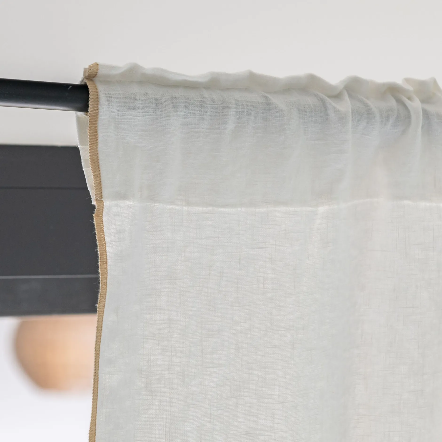 Rideau*alinea Rideau à passants cachés en lin finition point de bourdon 140x250cm - écru Blanc