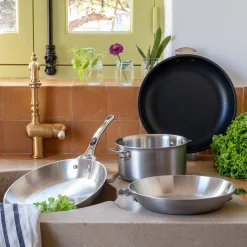 Casserole, Poêle Et Sauteuse*alinea Sauteuse en aluminium De Buyer D28cm - Noir