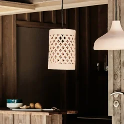 Luminaire Exterieur|Lampe Et Lampadaire D'Extérieur*alinea Suspension extérieure cylindrique ajourée en terre cuite - argile D15cm Rose