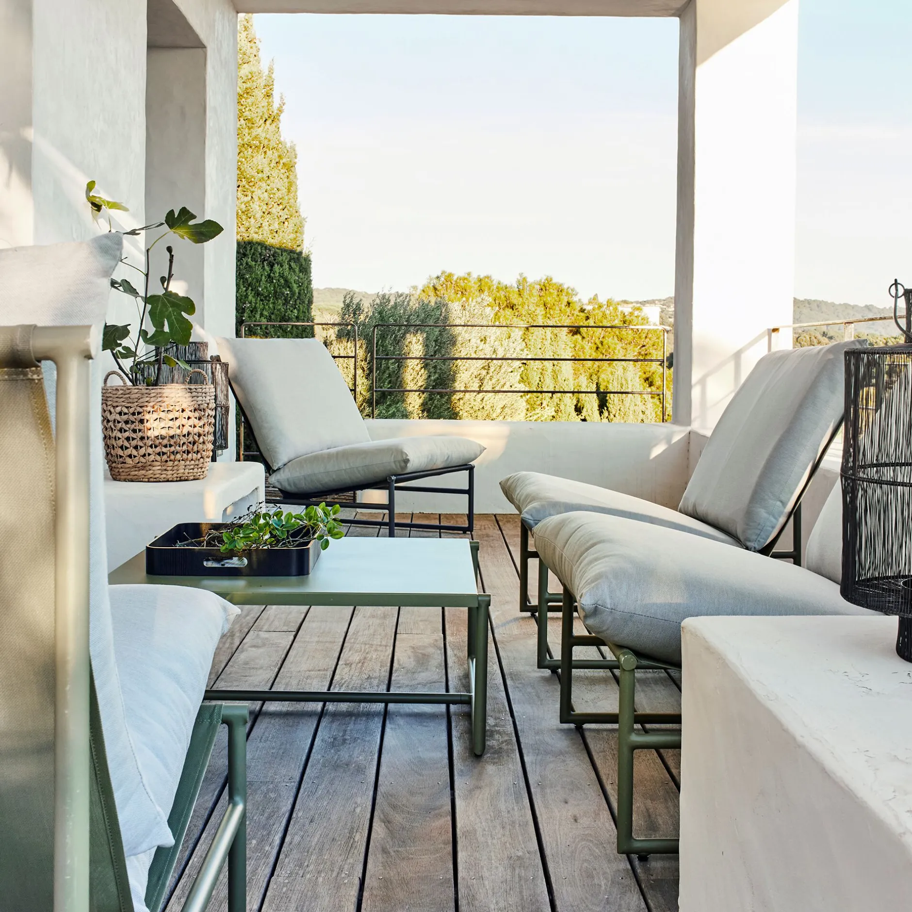 Table Basse Exterieur*alinea Table basse de jardin carrée en aluminium - Vert cèdre