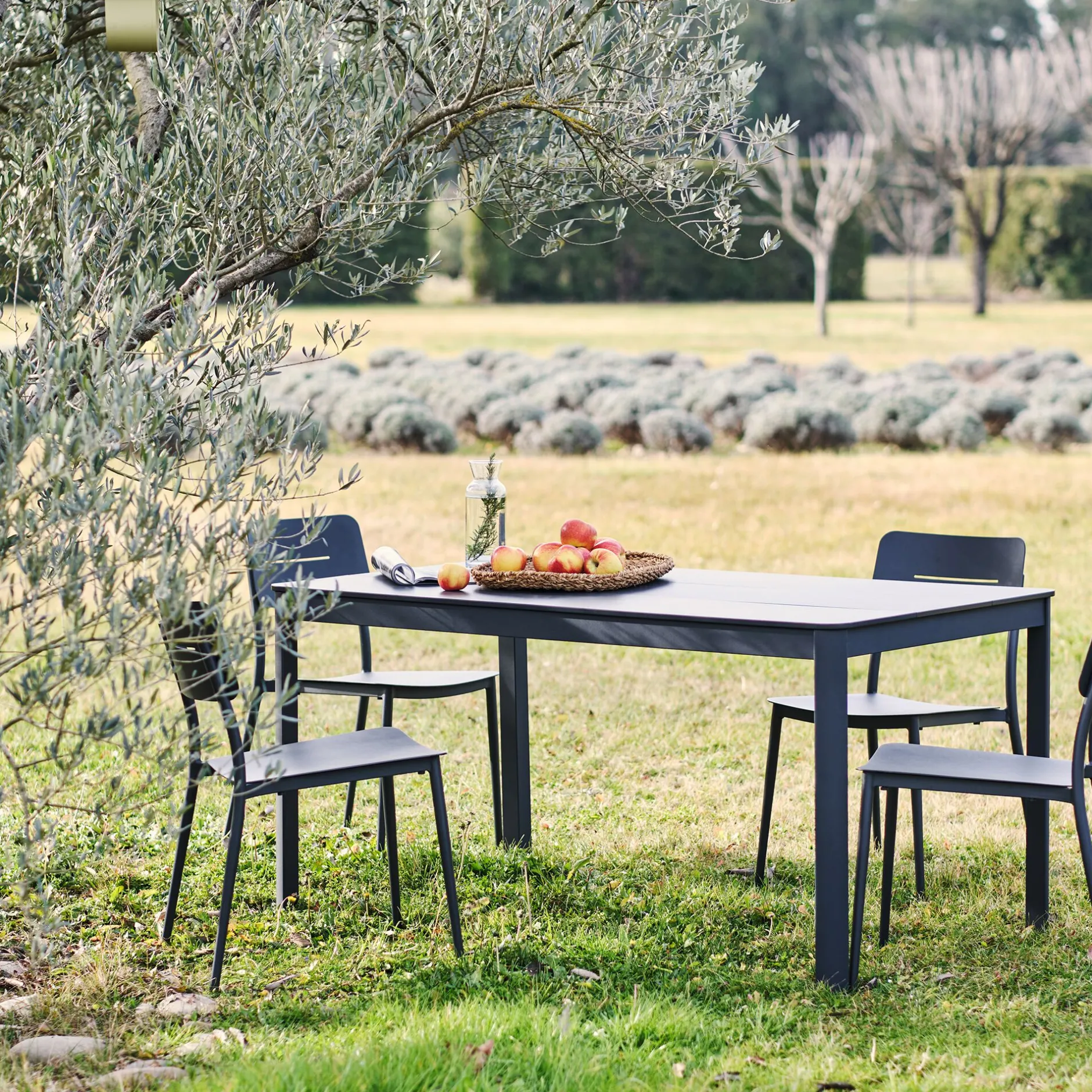 Table De Jardin*alinea Table de repas jardin en aluminium et duraboard - (6 places) Noir