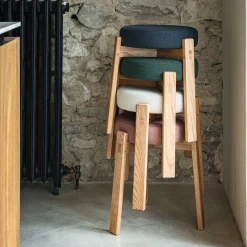 Tabouret*alinea Tabouret bas en bois de frêne et tissu H45cm - cèdre Vert